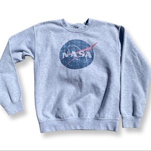 Gray NASA crewneck Sweatshirt 🪐